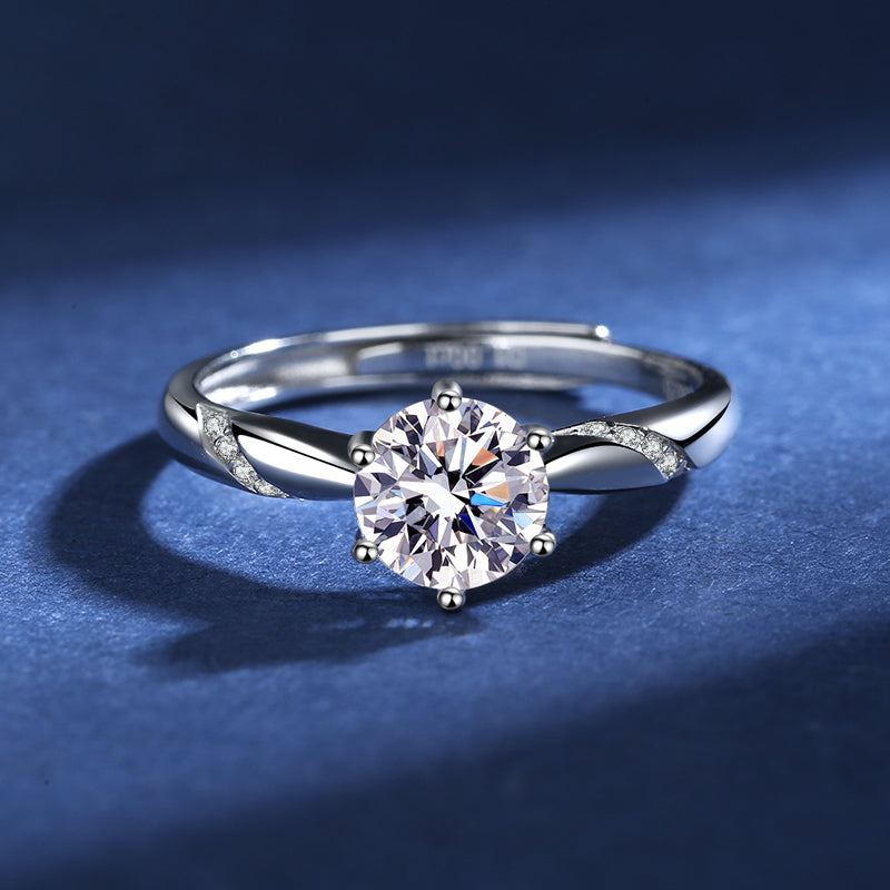 Luxury six-claw ladies Moissan Diamond ring