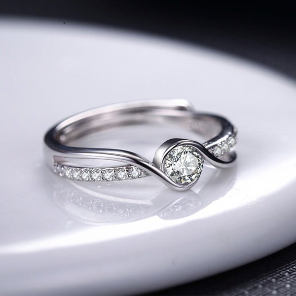 Cubic Zirconia Twisted Silver Ring