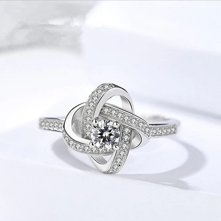 Floral White Zircon Silver Ring