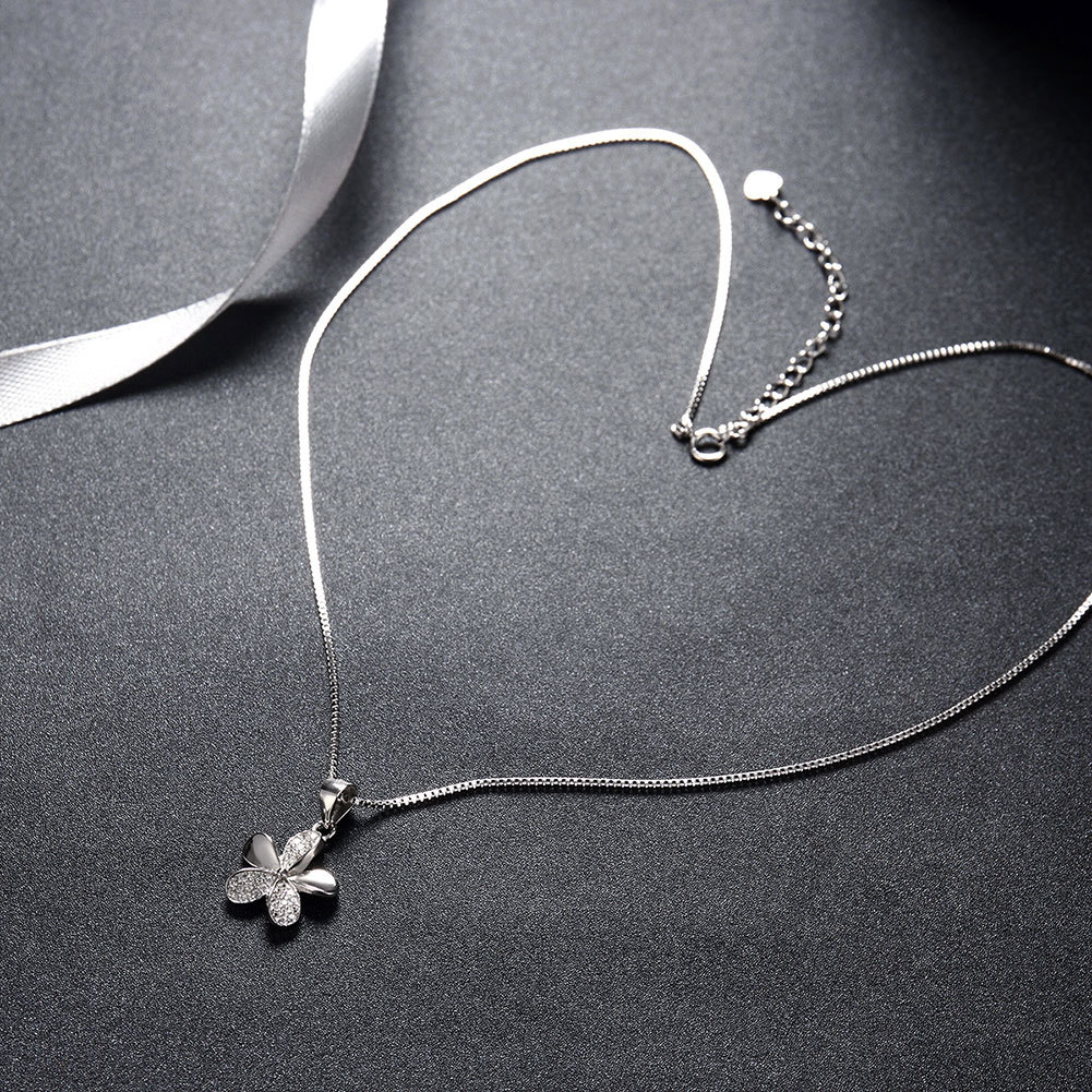 Five Leaf Clover Silver Pendant