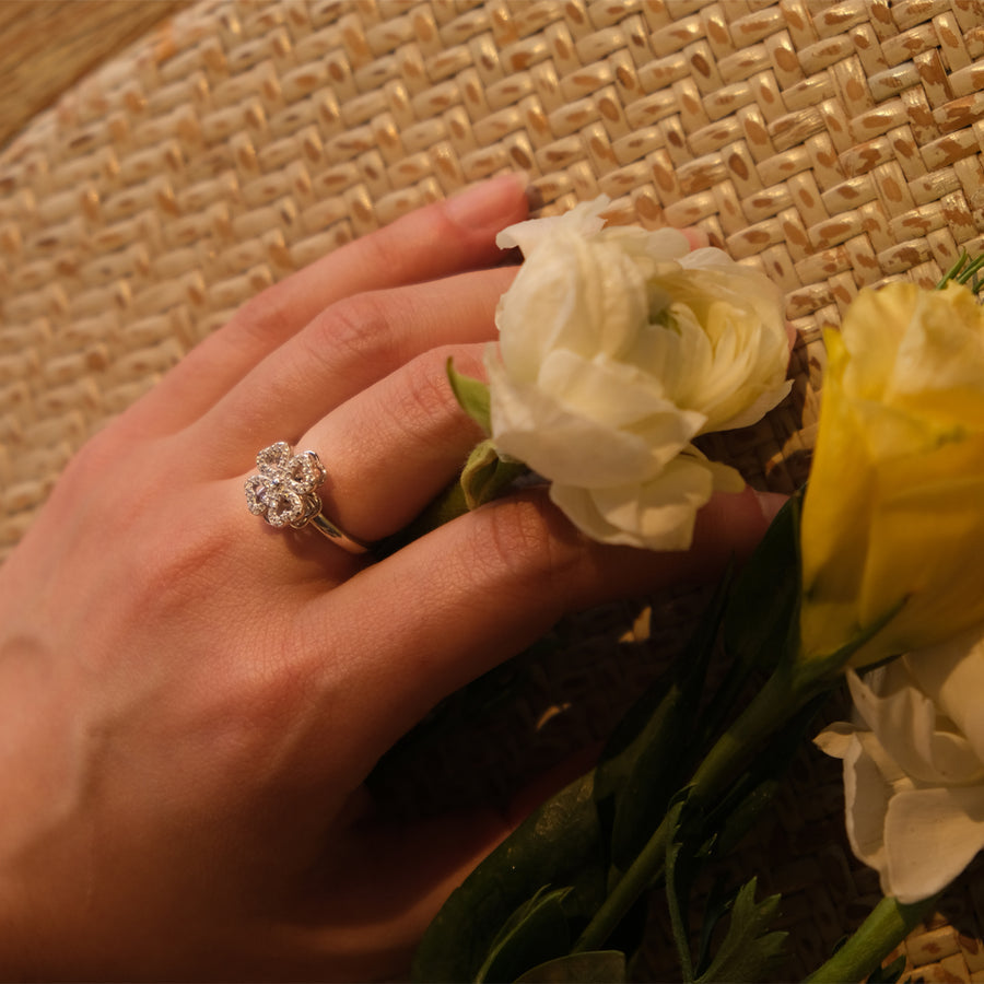 Spinning Lucky Clover Heart Silver Ring
