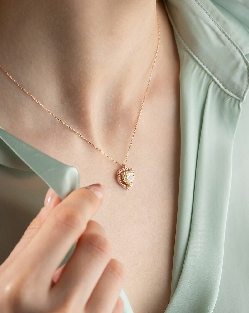Silver Crystal Swarovski Citrine Heart Model Necklace