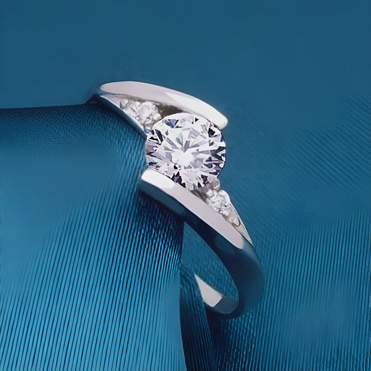 Scarlet Imperial Diamond Silver Ring