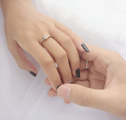 Scarlet Imperial Diamond Silver Ring