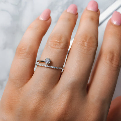 Spark Swirl Silver Ring