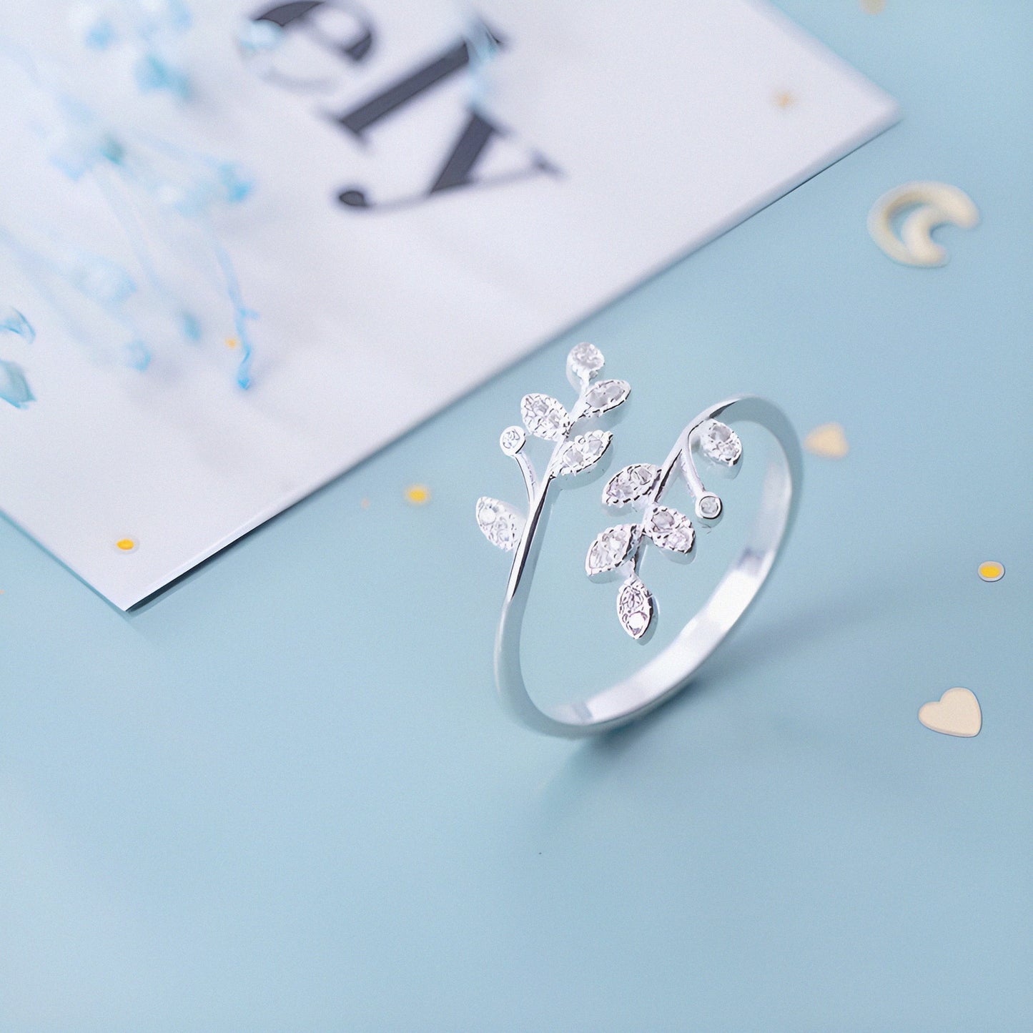 Lustrous Leaf Opening Silver Ring