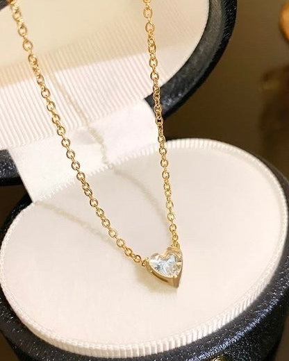 Crystal Swarovski Luxurious Heart Silver Necklace