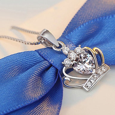 Imperial Crown Silver Pendant Set