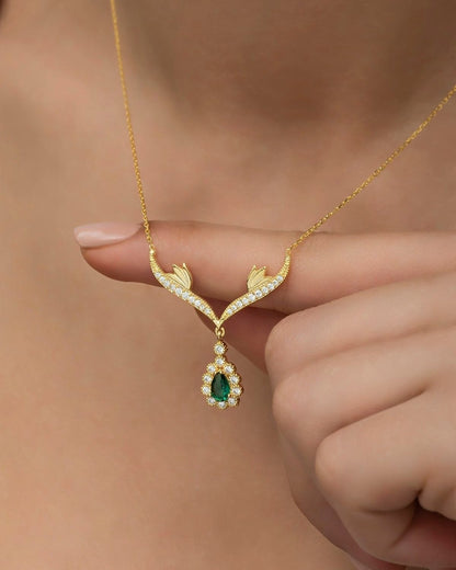 Silver Green Drop Stone Design Necklace