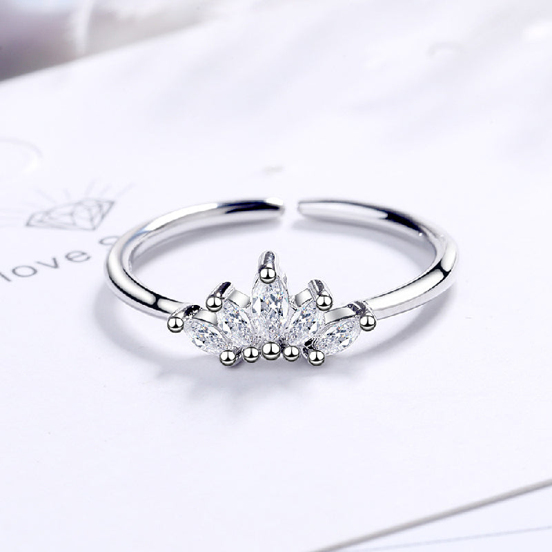 Exotic Princess Crown Silver Ring