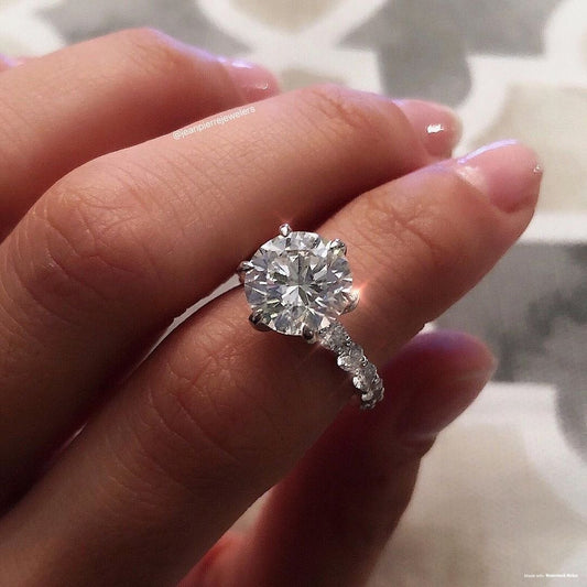 Classic Stunning Moissan Diamond Ring