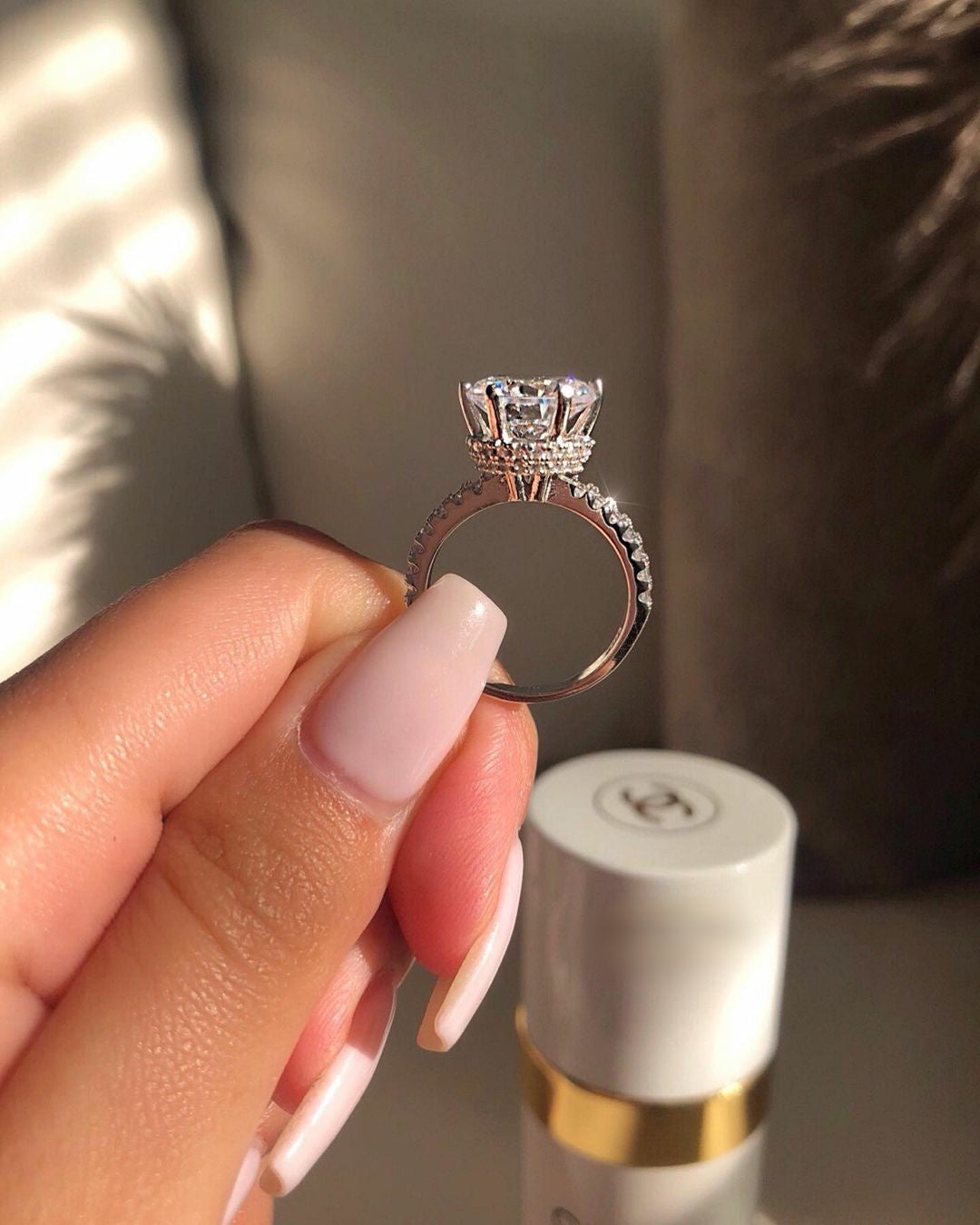 Luxury Prettiest Amore Solitaire Silver Ring