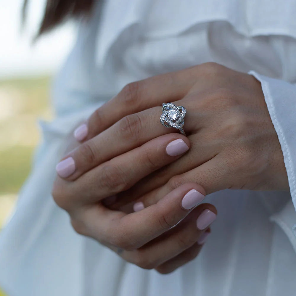 Floral White Zircon Silver Ring