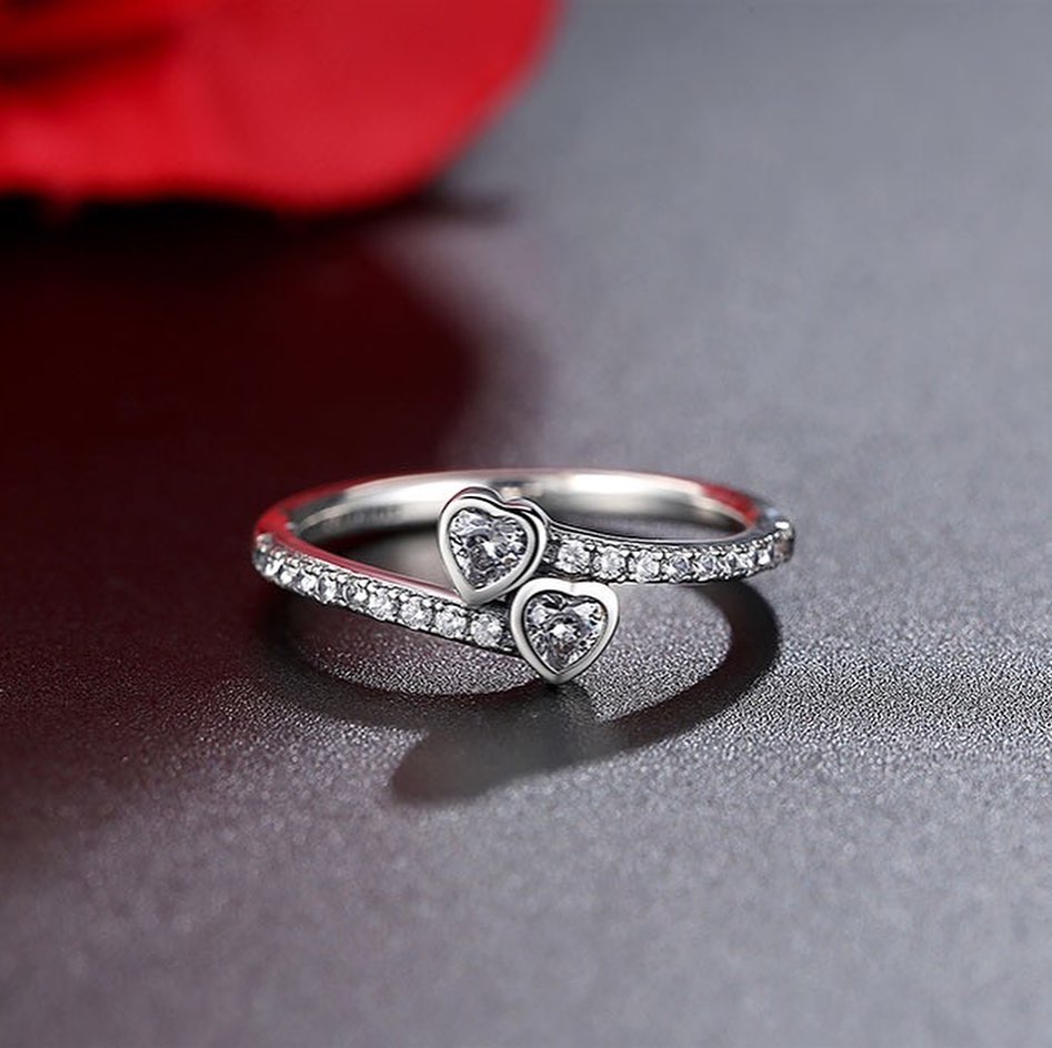 Silver Stereo Hearts Ring