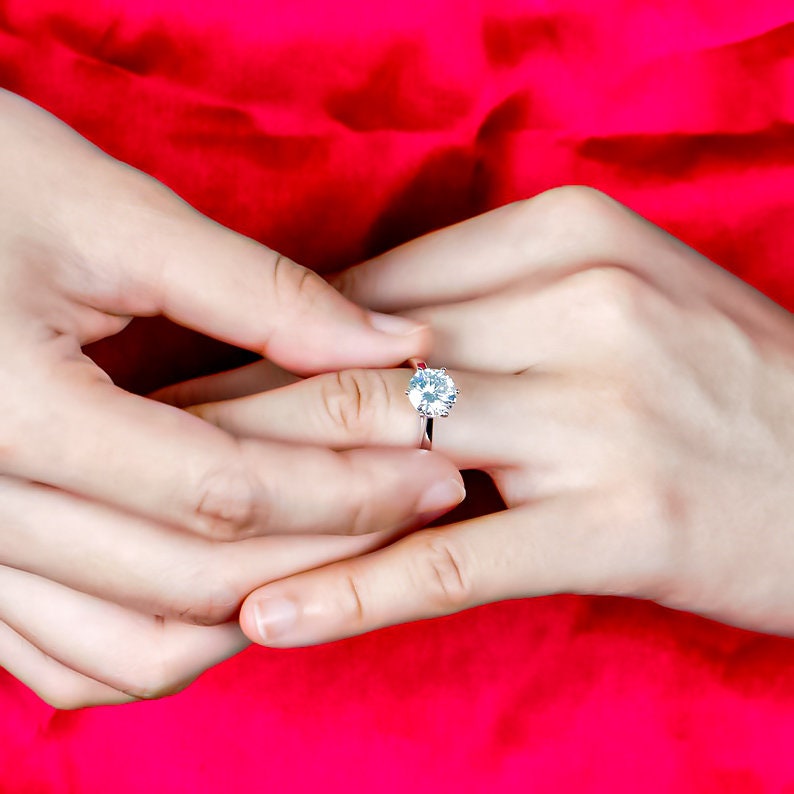 Luxury Diamond Solitaire Silver Ring