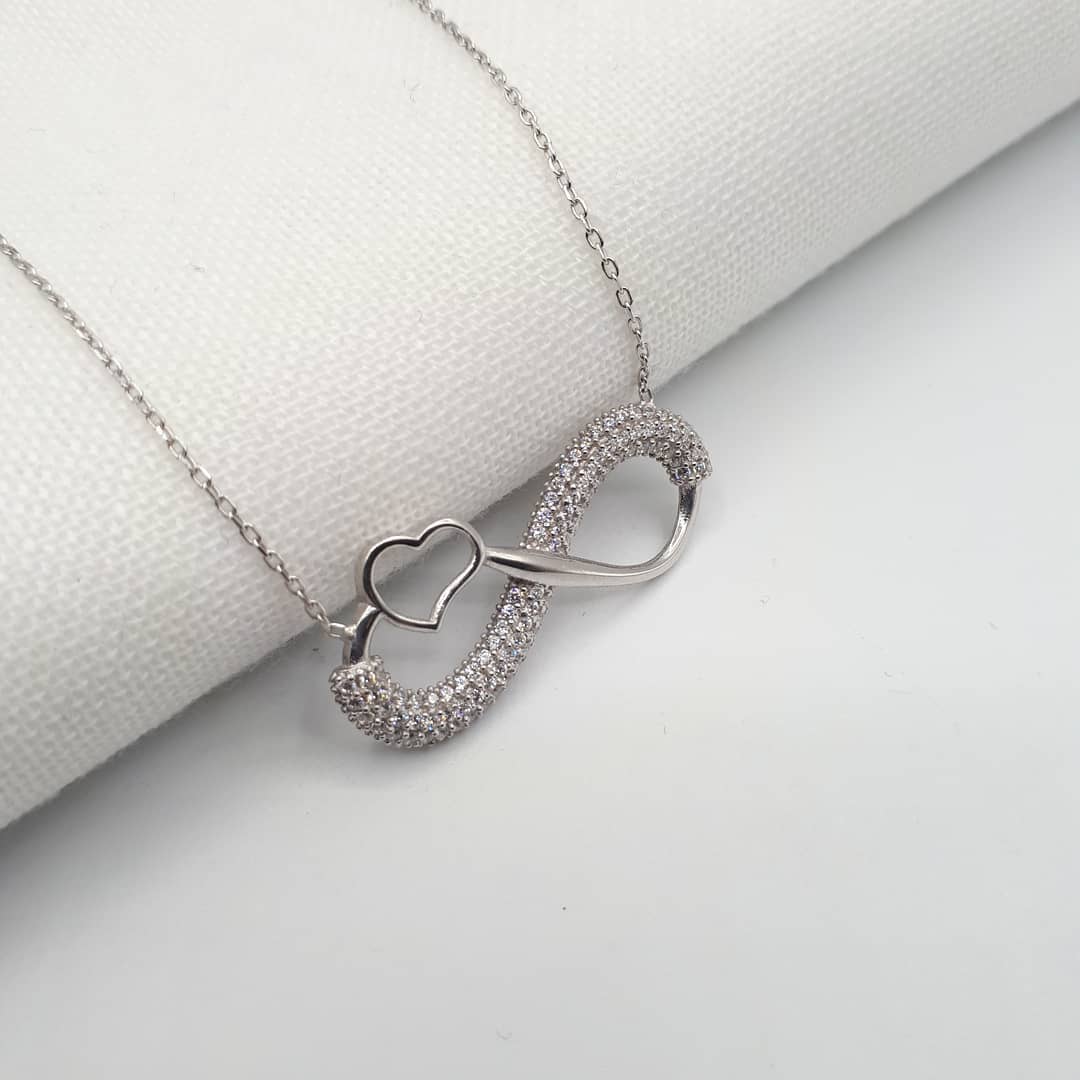 Infinity Heart Silver Pendant Set